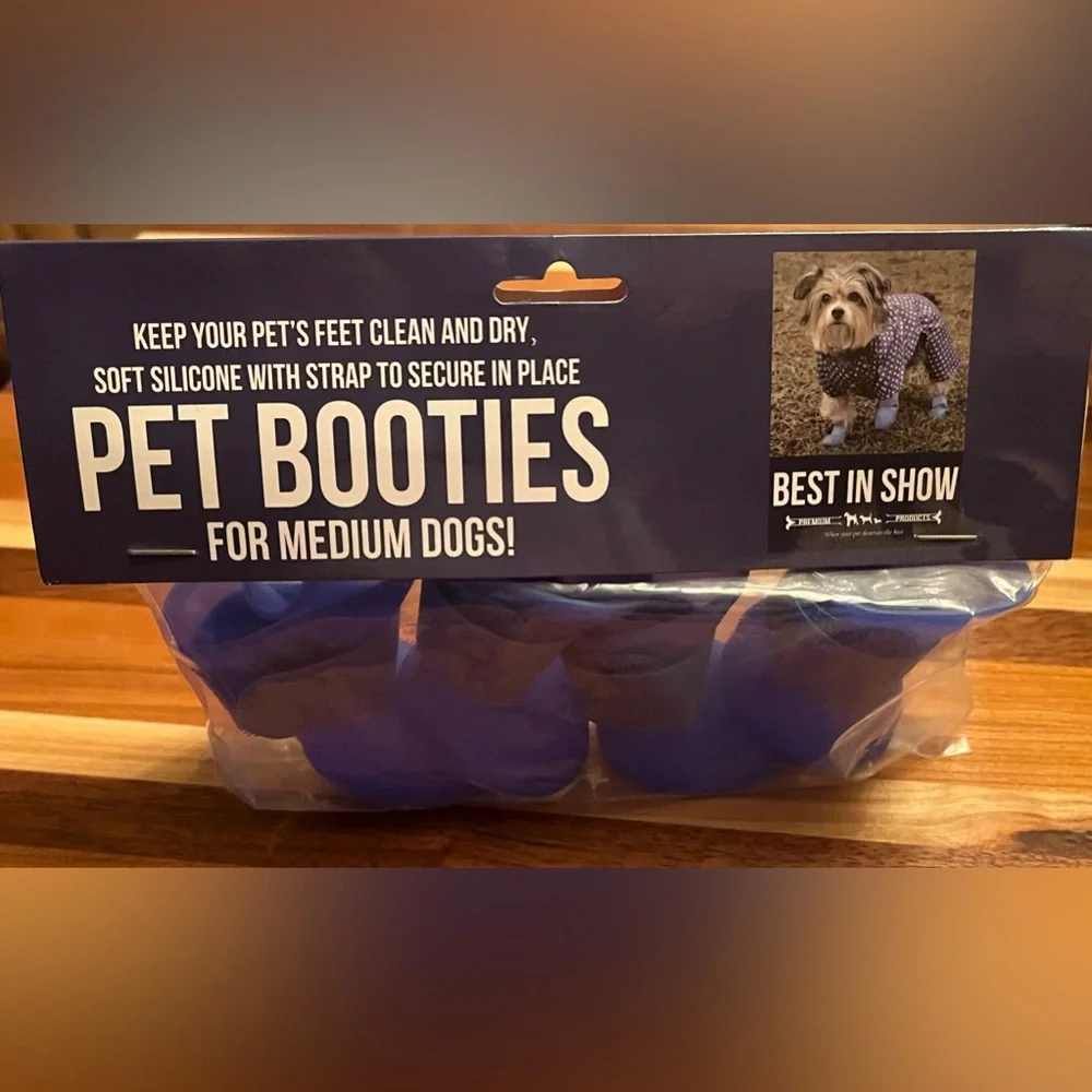 Pet booties with straps for Small/Medium sized dogs. New with tags.
